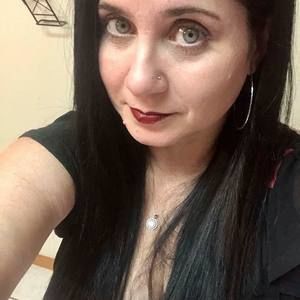 Meet your Posher, Idaliz